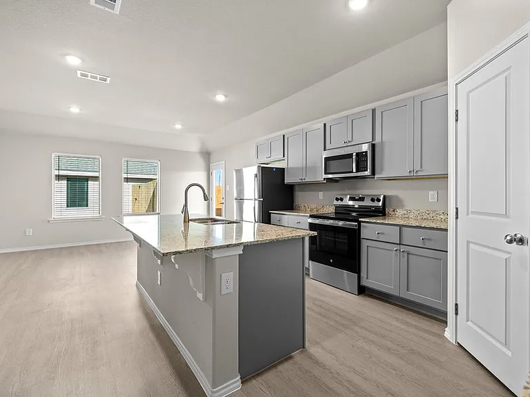 8435 E County Road 110 — Photo 15