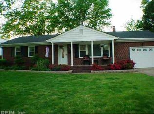 329 W Chickasaw Rd, Virginia Beach, VA 23462