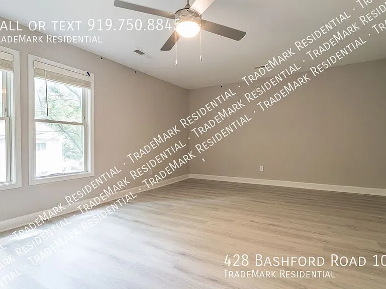 428 Bashford Rd #102 — Photo 3