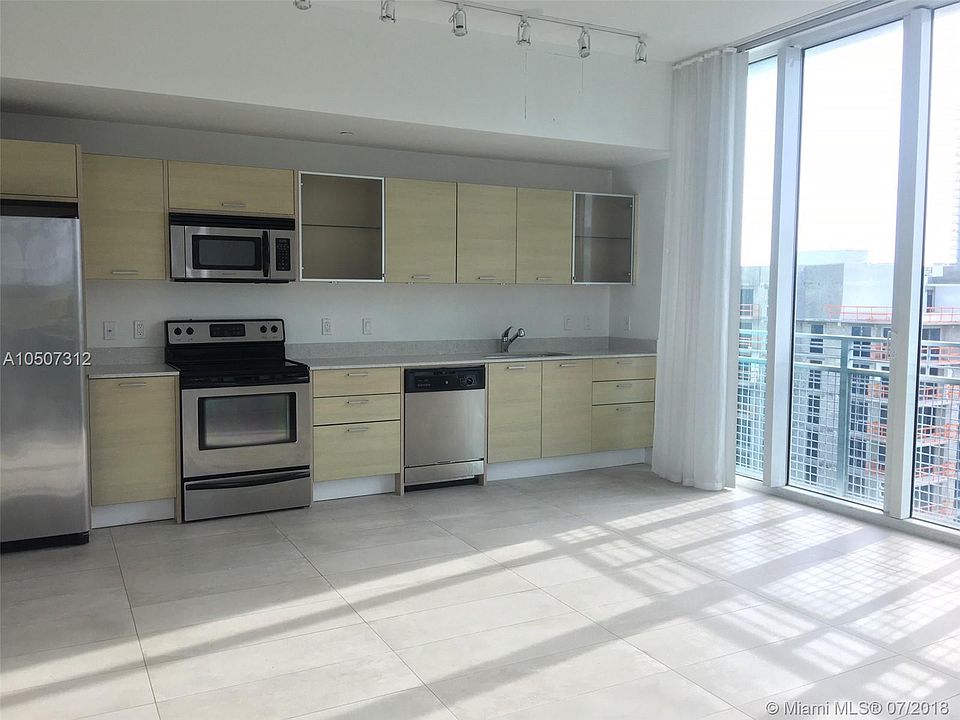 1st image of 350 NE 24th St APT 704