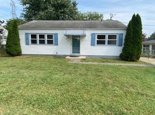 605 Moores Ln, New Castle, DE 19720
