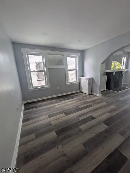 3 bed, 2.0 bath, $2,500 — Photo 1