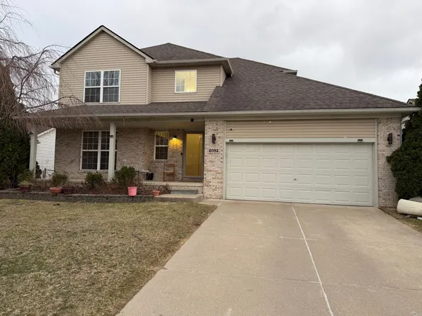 2082 Enterprise Dr, Troy, MI 48083