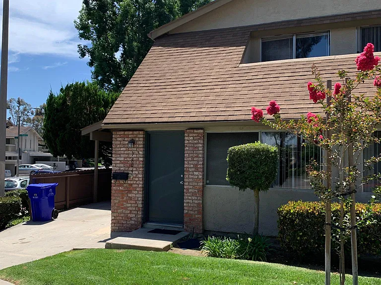 7804 Camino Tranquilo — Photo 1
