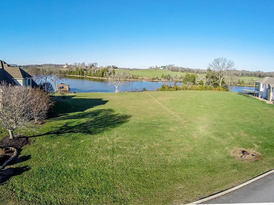 1st image of Riverbrook Dr