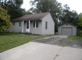 314 Cottonwood St, Midland, MI 48642