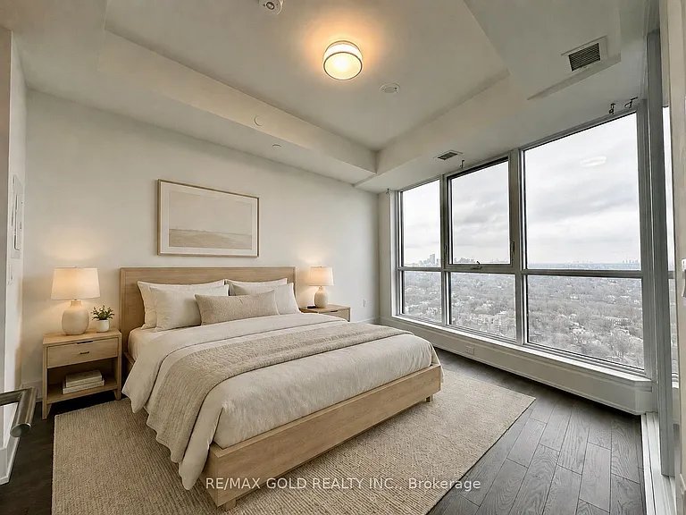 585 Bloor St E #3515 — Photo 11