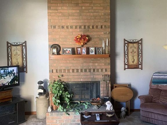 3rd image of 4239 Cedartree Dr