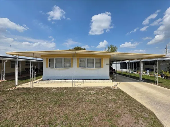 37135 Sandra Ave, Zephyrhills, FL 33542
