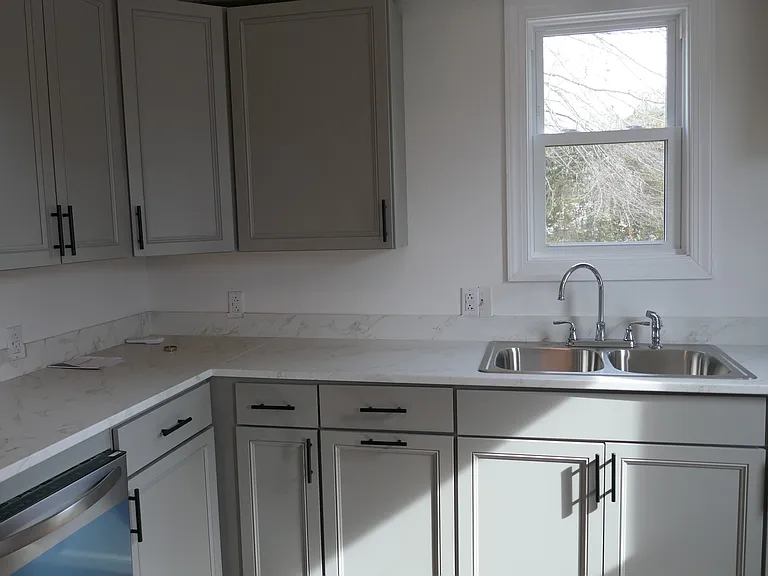 600 W Colonial Ave #1 — Photo 4