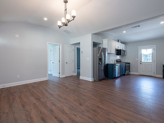 KH_331CamillaCir_Web-7768_09212022