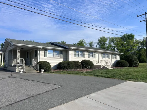 3074 Roberta Rd, Concord, NC 28027