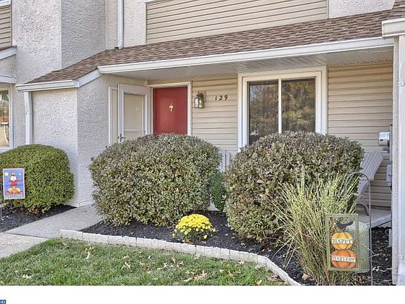 2nd image of 129 Roskeen Ct