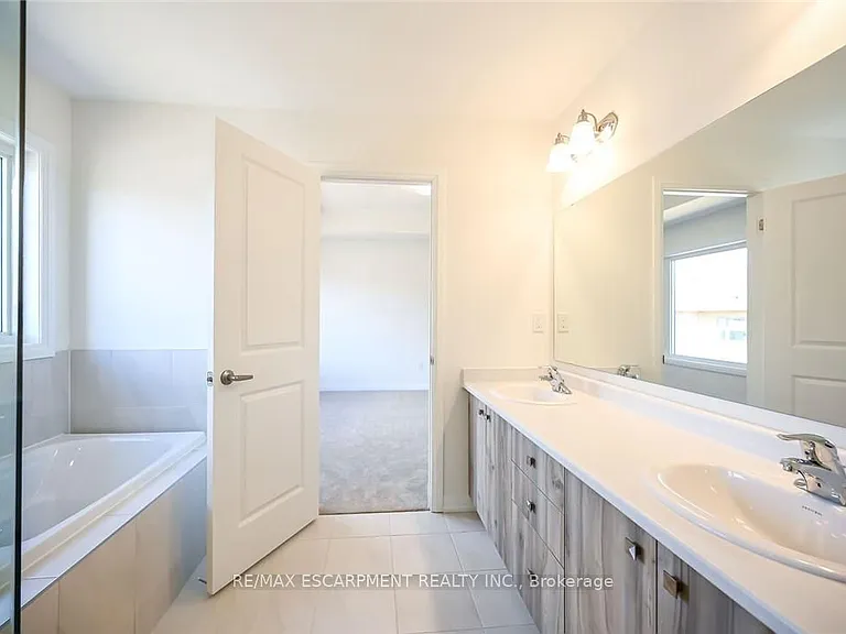 377 Provident Way — Photo 32