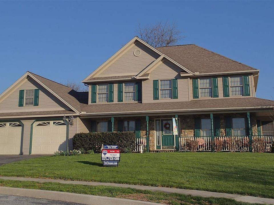 2nd image of 1351 Huckleberry Ct