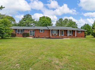 845 Alverson Rd, Campobello, SC 29322