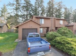 427 SW 121st Pl, Portland, OR 97225