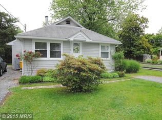 1618 Chesapeake Ln, Edgewater, MD 21037