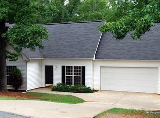 200 Arbor Dr, Waxhaw, NC 28173