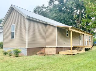 211 Riverside Ave, Tallassee, AL 36078