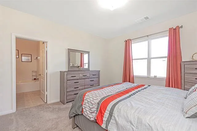 6320 White Jade Dr — Photo 4