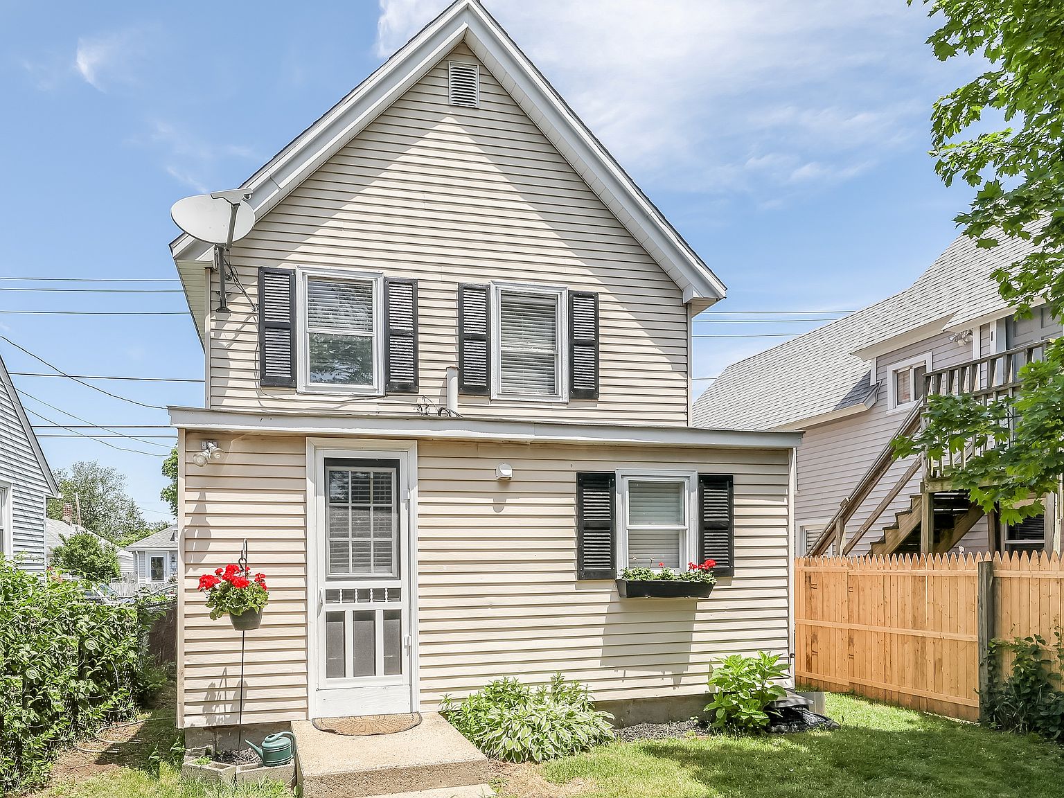 98 Naugatuck Ave, Milford, CT 06460 Zillow