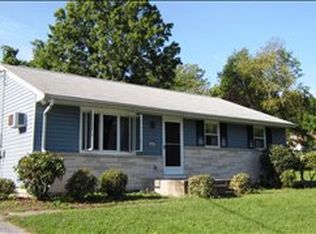 4666 Walnut Ln, Elizabethtown, PA 17022