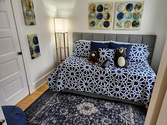 4th image of 3107 W Belden Ave #2