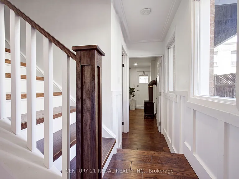 48 Michener Ct — Photo 6