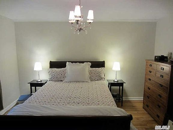 4th image of 46 Edwards St APT 1B