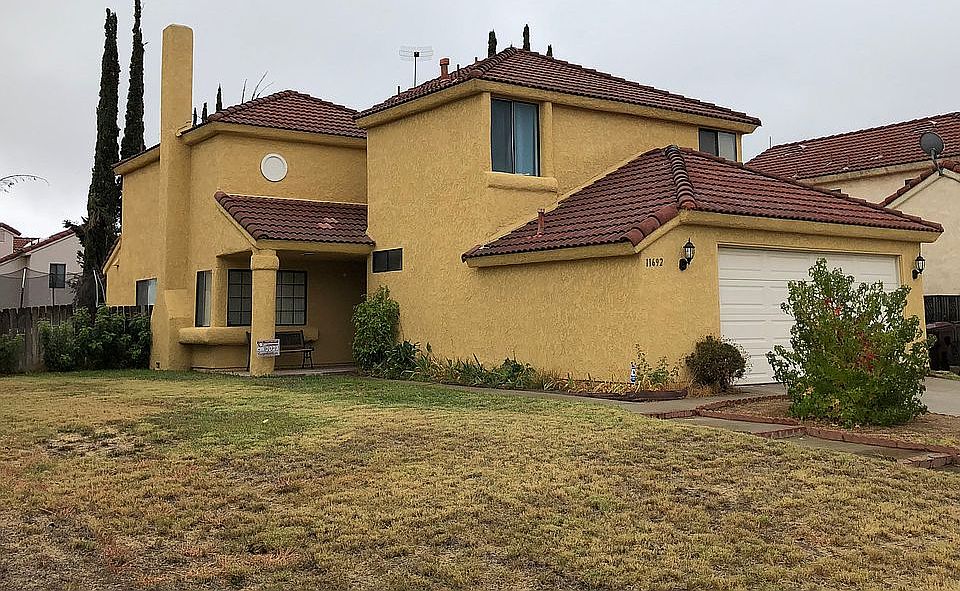 1st image of 11692 Warbler Way