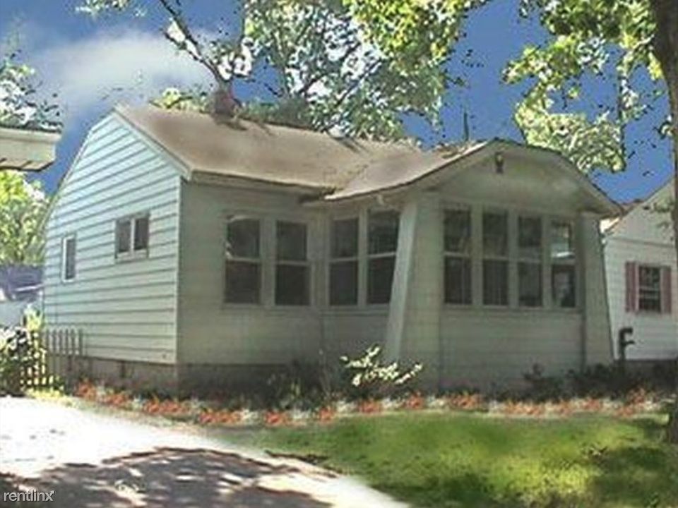 542 E. Woodland Ave