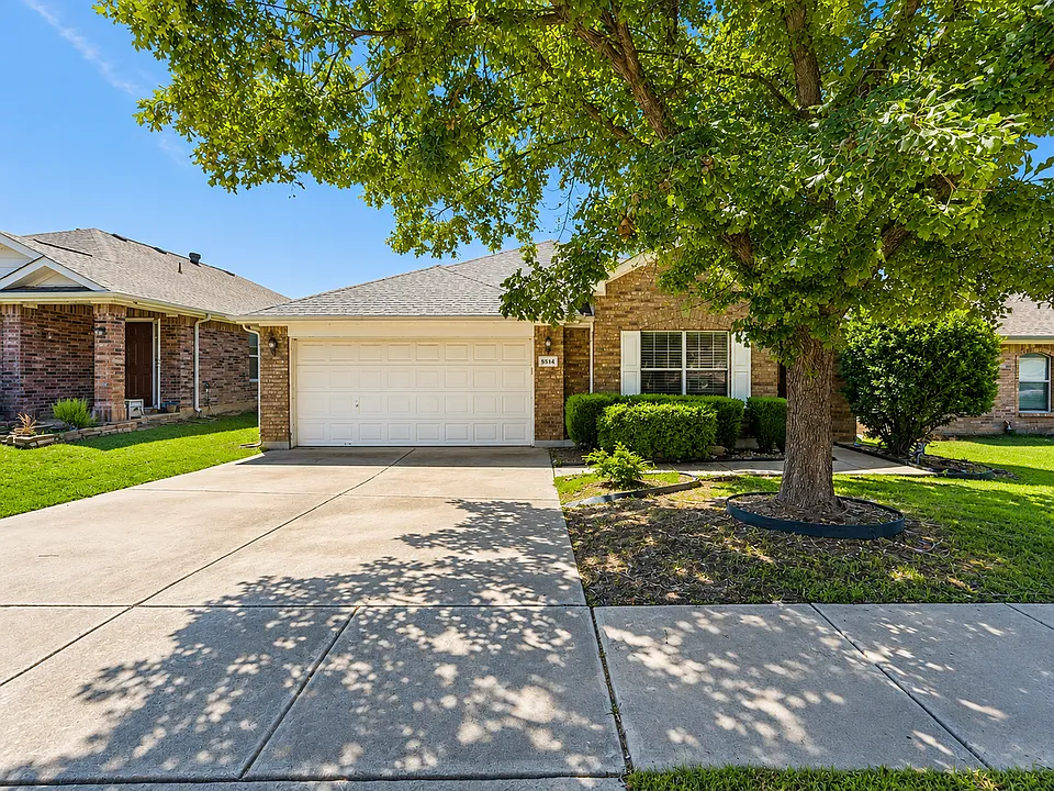 10420 Devin Ln