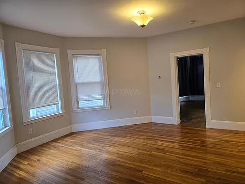 16 Kenwood St #1 Photo 1