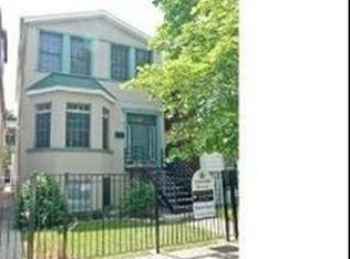 1749 W Newport Ave #1, Chicago, IL 60657
