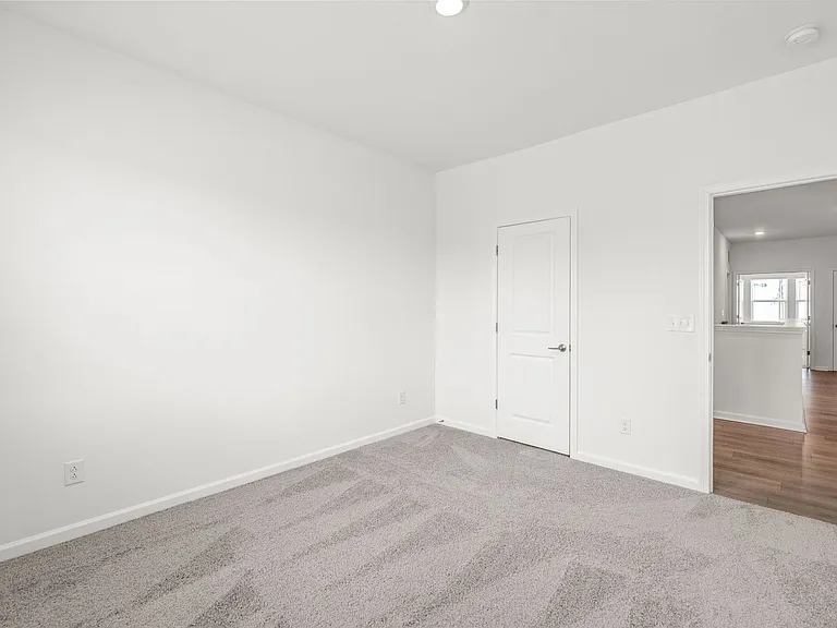 5807 Clear Creek Ln — Photo 30
