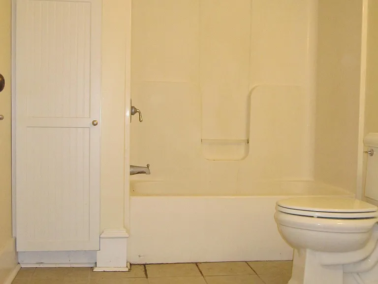 326 College St #8 — Photo 12