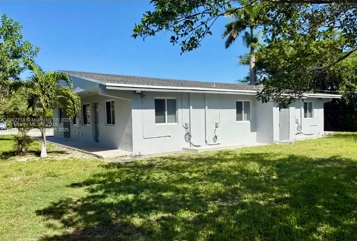 Building Photo - 22210 SW 116th Ave #D