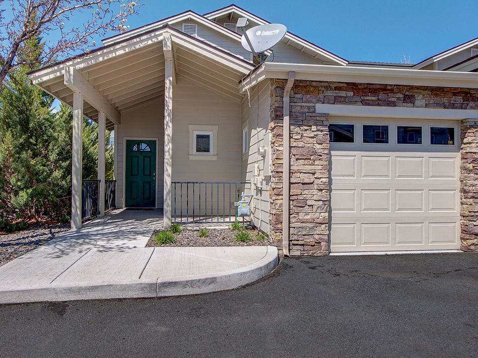 1st image of 1678 N Highway 395 #4