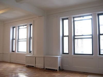 2nd image of 41 W 83rd St APT 8C