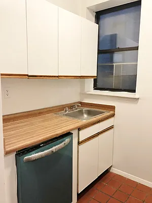 Rented by Best Apartments North Inc | media 29