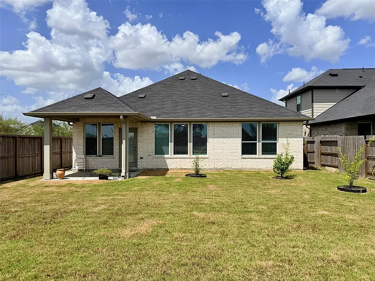 7415 Bristlegrass Colony Ct — Photo 18