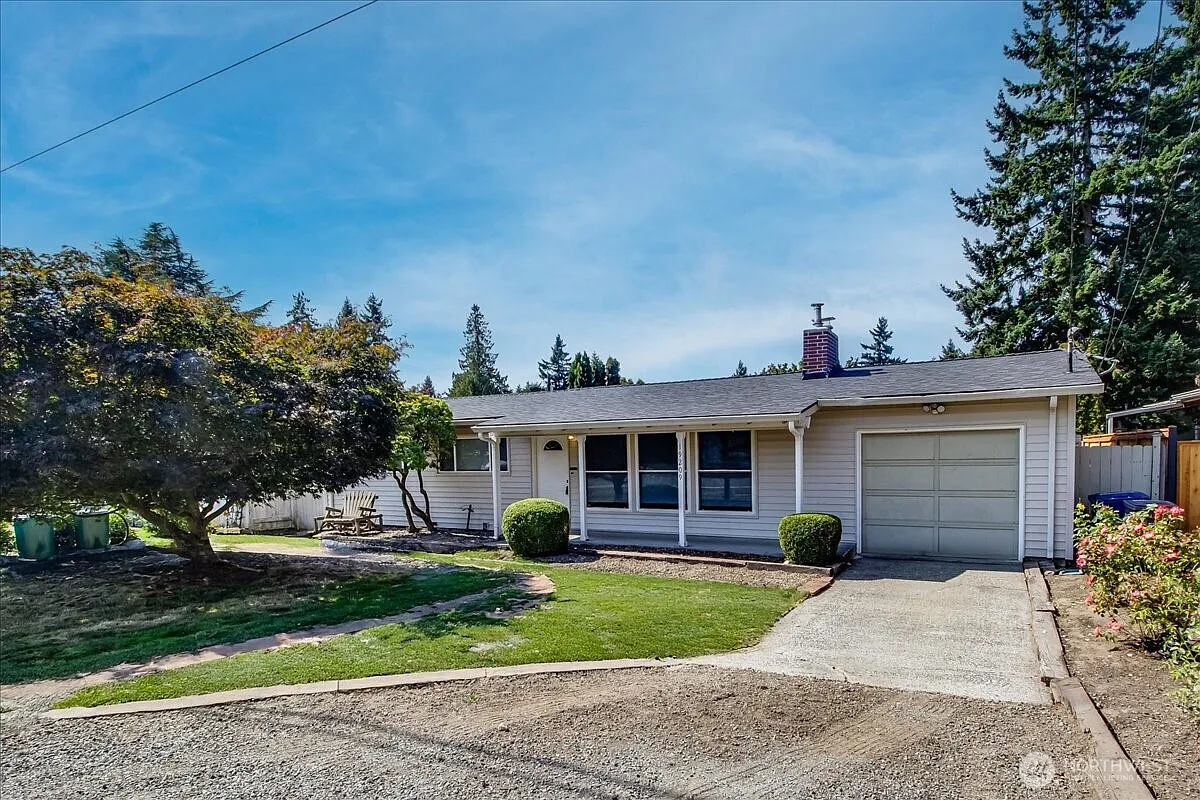 19209 2nd Avenue S photo 1