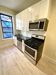 Rented by LRGNY Group, Inc.