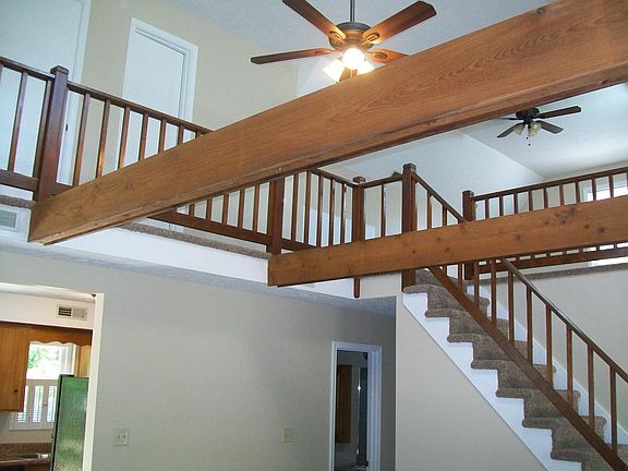Vaulted Ceilings in Living Room