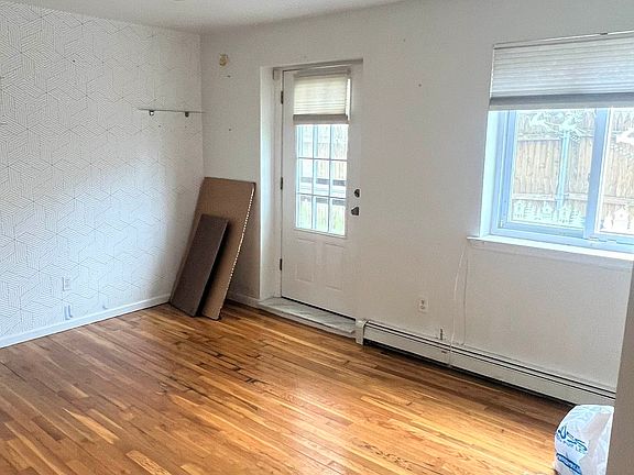 3rd image of 52-33 71st St Floor 1
