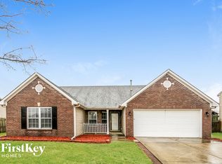 23 Pin Oak Ct, Whiteland, IN