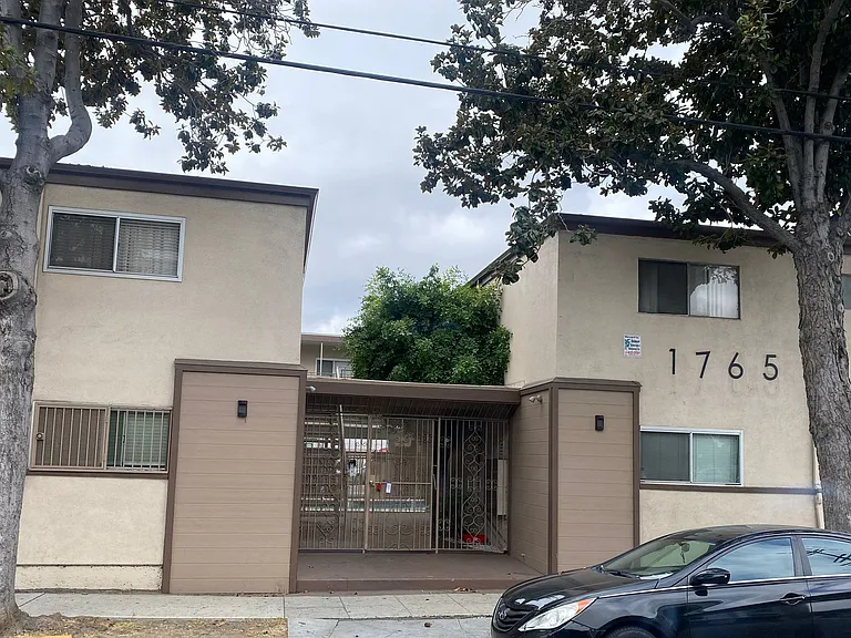 1765 Magnolia Ave — Photo 6