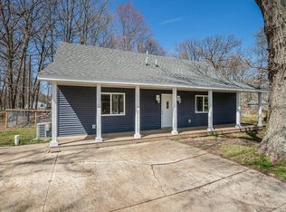 25152 Raymond Ave, Edwardsburg, MI 49112