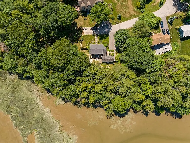 BIRDS EYE VIEW OF THE HOUSE